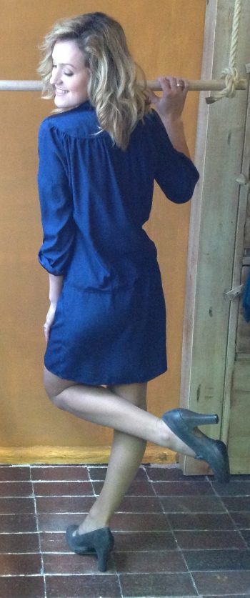 Vestido Canmisero de Seda Natural en Azul Marino